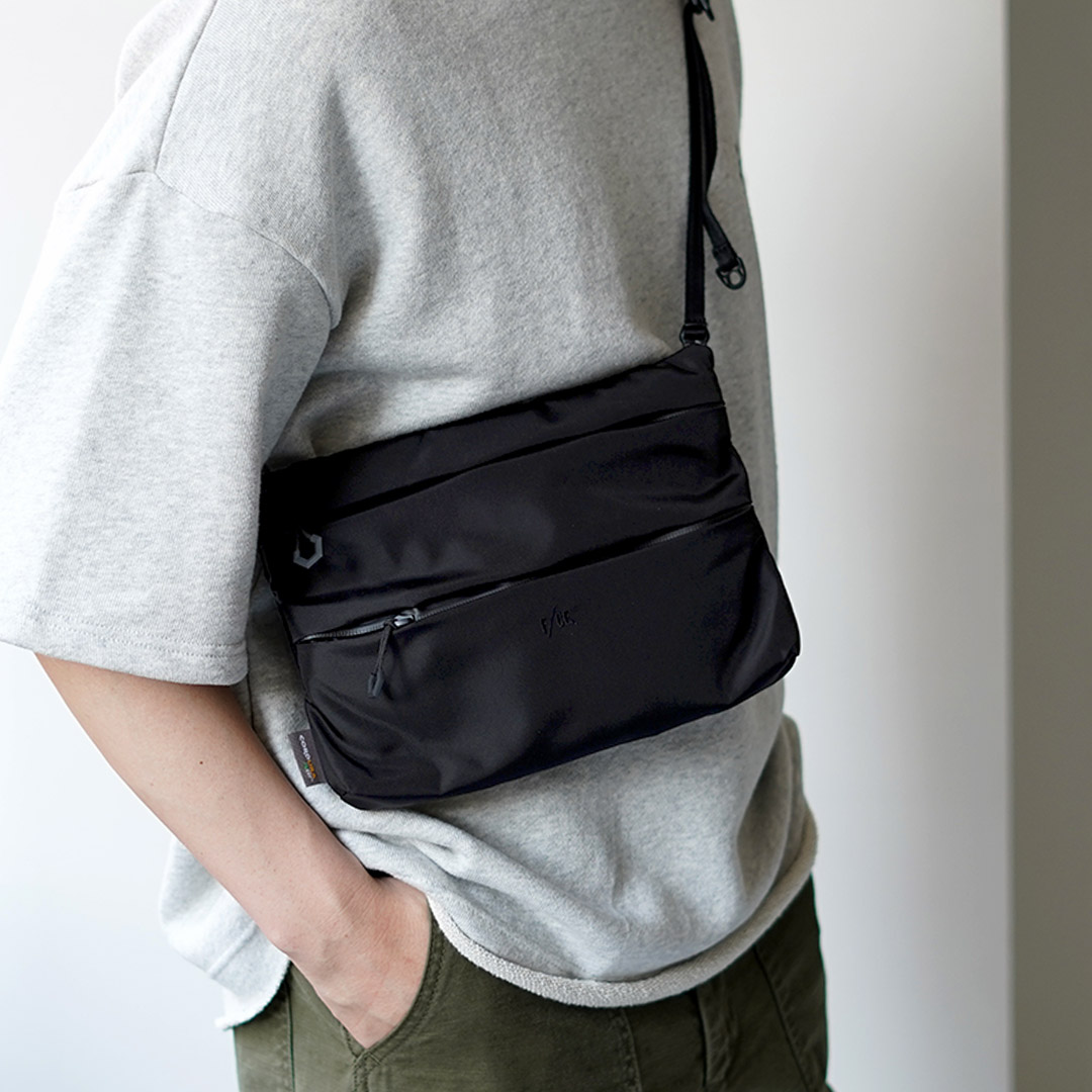 F/CE.（エフシーイー） サコッシュ リサイクルコーデュラナイロン / ショルダーバッグ 小さめ メンズ 無地 アウトドア | F/CE. | 02