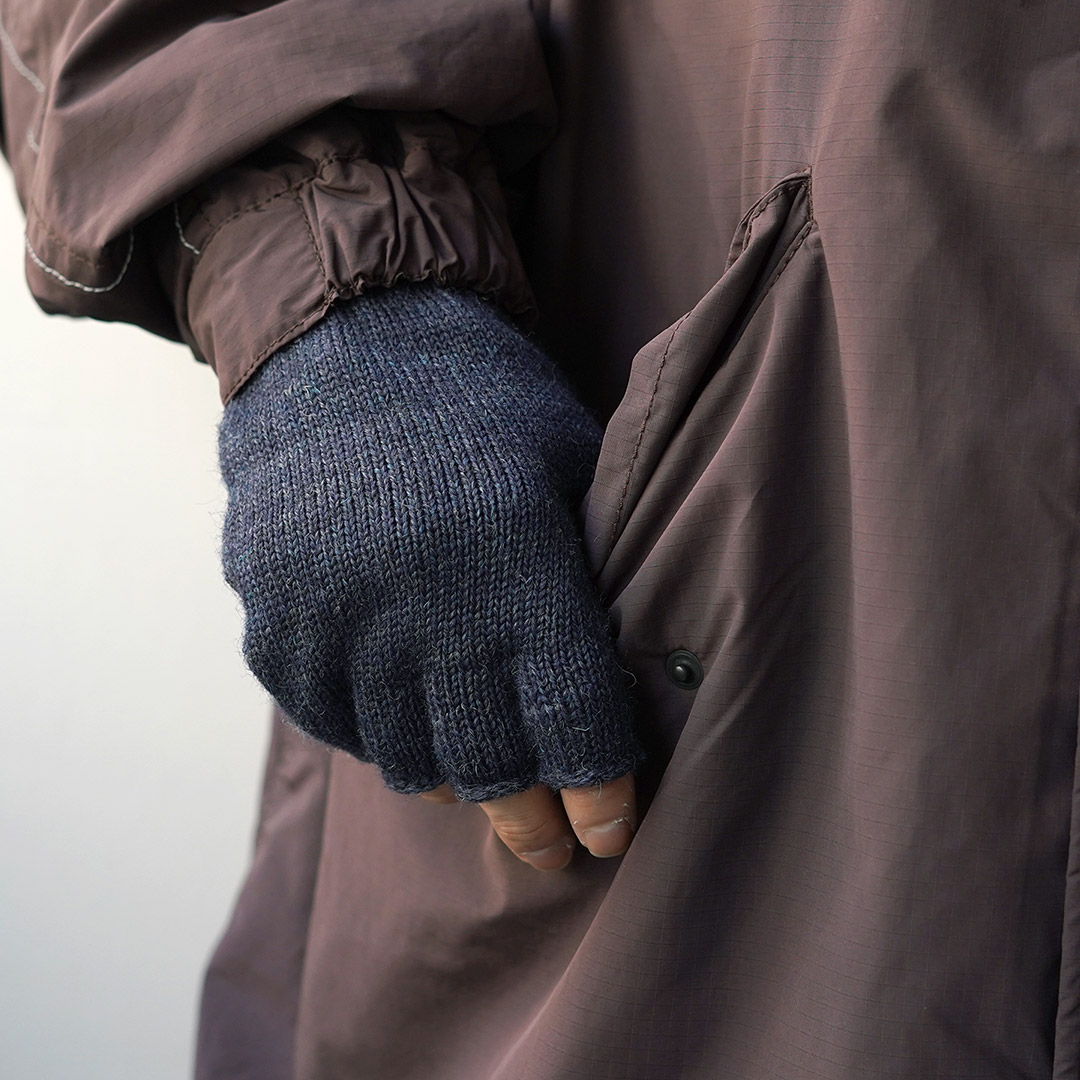 Barbour ブラック フィンガーレスグローブ　Mサイズ　新品・未使用 Barbour（バブアー） FINGERLESS GLOVE フィンガーレスグローブ
