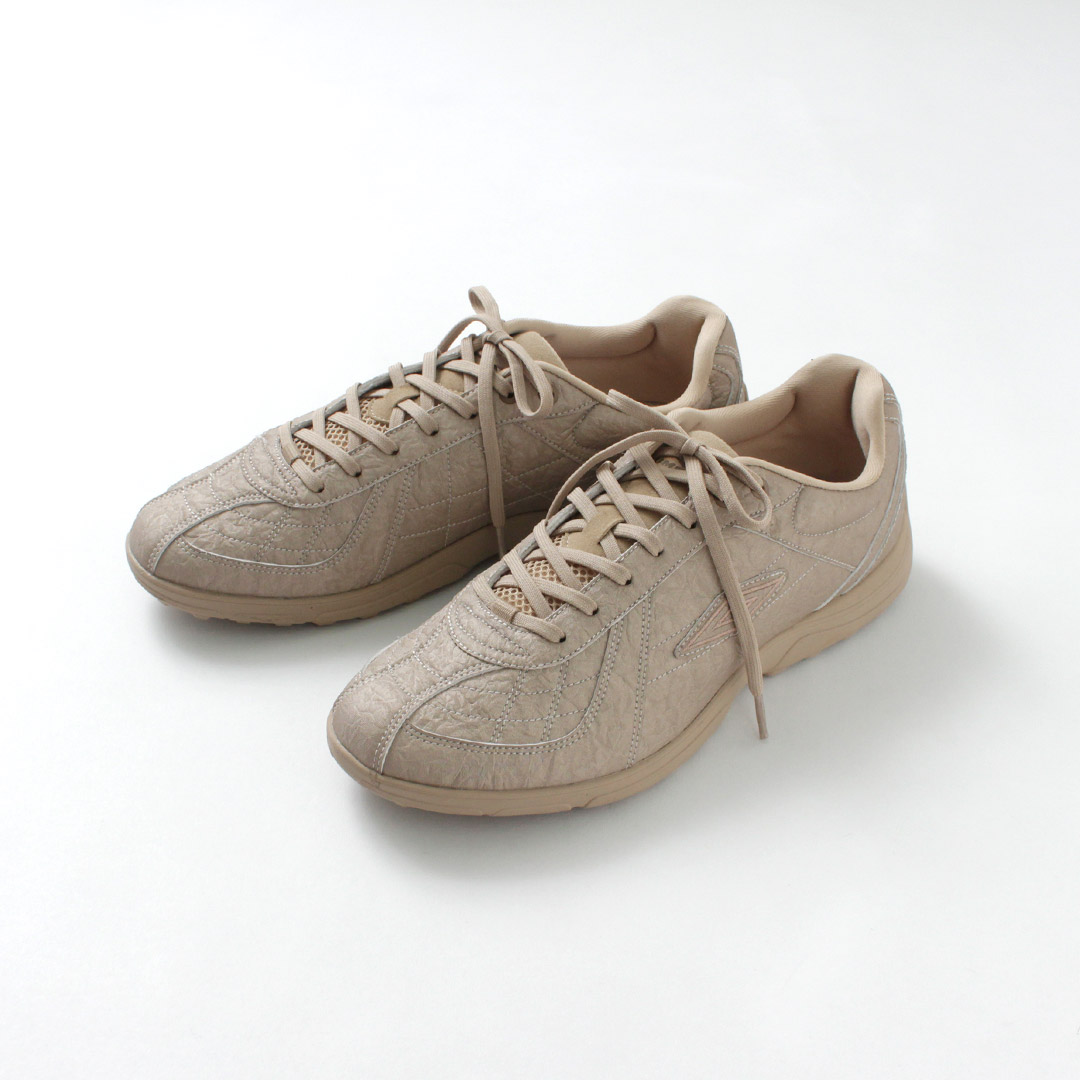 WHITE MOUNTAINEERING（ホワイトマウンテニアリング） アンブロコラボ モーターA1 / メンズ シューズ 靴 スニーカー ローカット | WHITE MOUNTAINEERING | 01