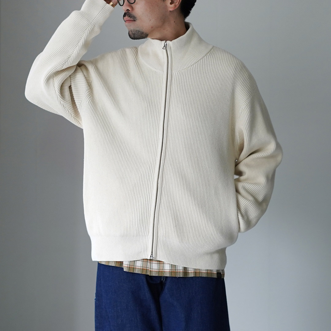 UNDYED（アンダイド） あぜ編み ドライバーズニット オーガニックコットン / メンズ 長袖 ハイネック | UNDYED | 01