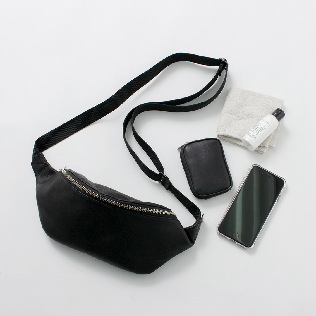 MR.OLIVE（ミスターオリーブ） スモール ボディバッグ インパーマ