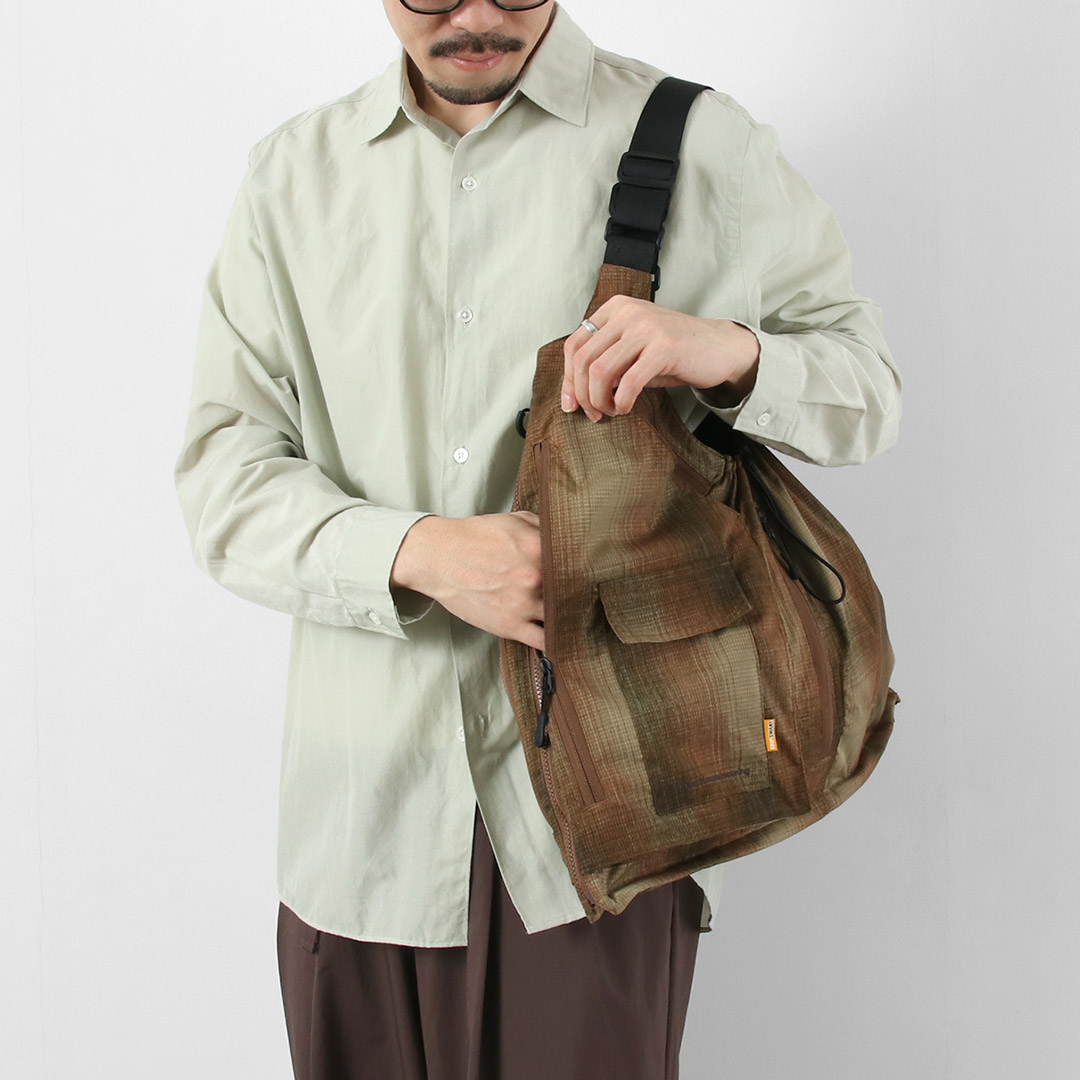 WHITE MOUNTAINEERING（ホワイトマウンテニアリング） グリップスワニーコラボ オンブレーチェック 2way ギアパックベスト4.0 | WHITE MOUNTAINEERING | 12