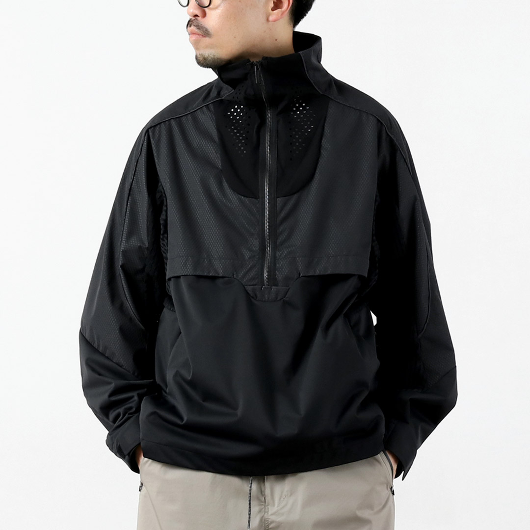 WHITE MOUNTAINEERING（ホワイトマウンテニアリング） ウインドストッパー プルオーバー アウター / メンズ 防風 透湿 耐水 GORE-TEX WINDSTOPPER | White Mountaineering BLK | 01