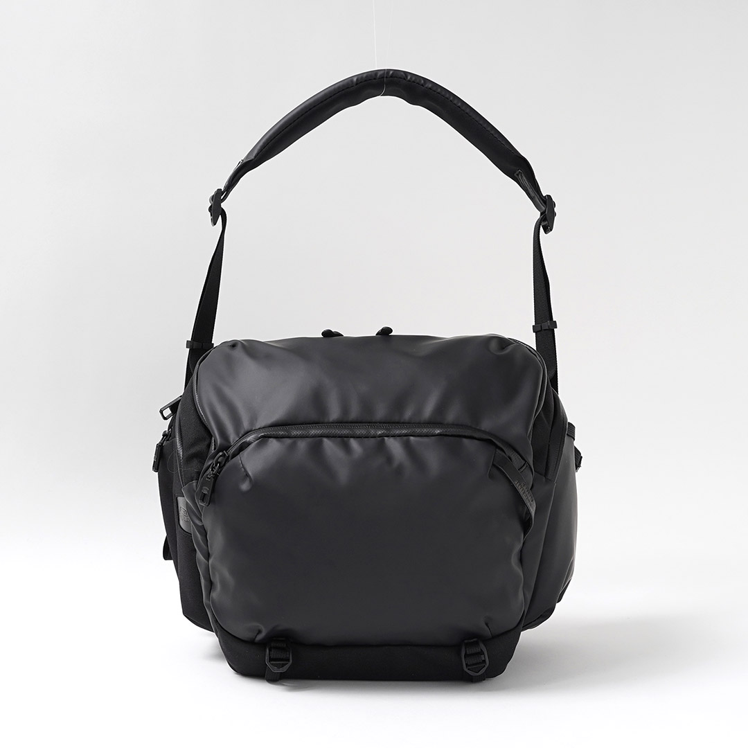 AS2OV（アッソブ） ブレイジャー カメラバッグ ショルダー 10L / メンズ | AS2OV | 01