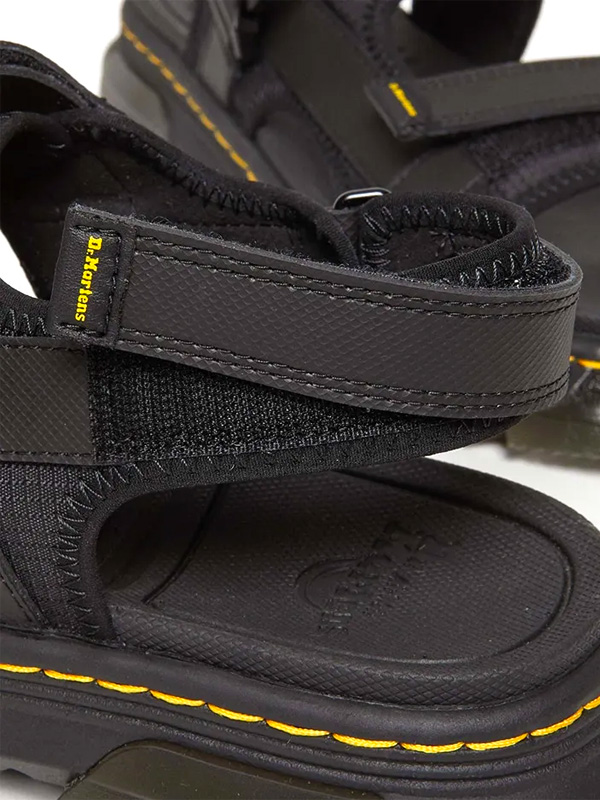 Dr.Martens（ドクターマーチン） サンダル メンズ レディース 厚底