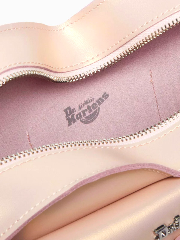 Dr Martens◇縦型ショルダー 小さめ レザー クロスボディバッグ