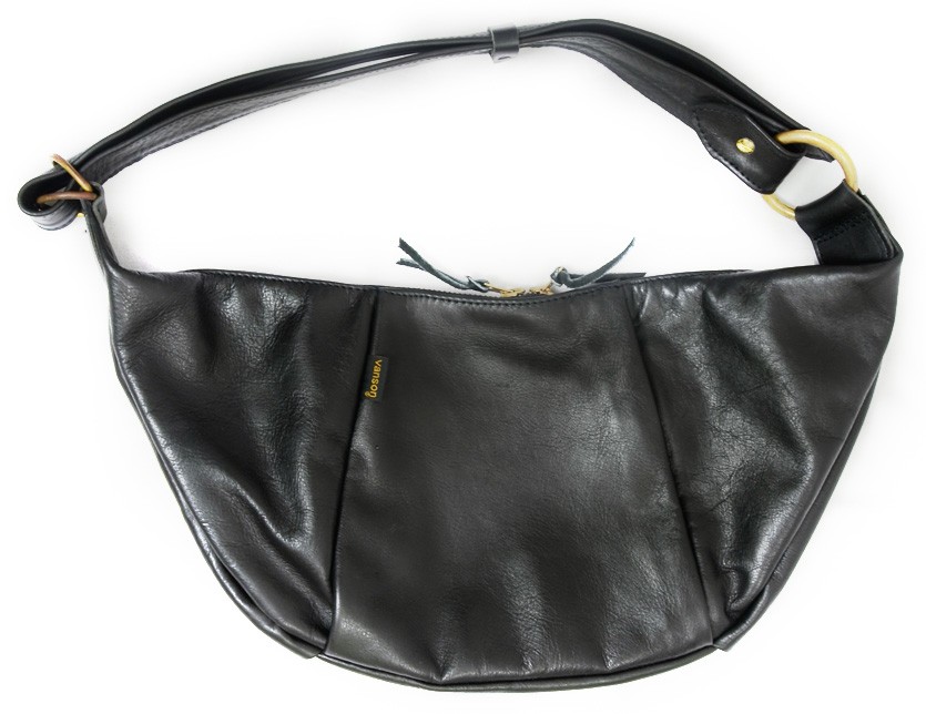 VANSON バンソン バッグ ショルダーバッグ バナナバッグ 本革
