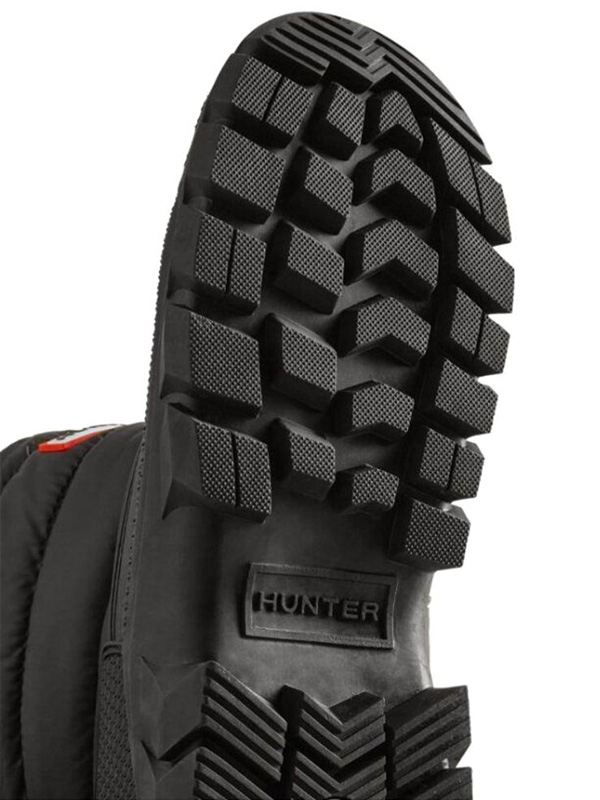 HUNTER（ハンター） Women's Intrepid Insulated Short Snow Boots