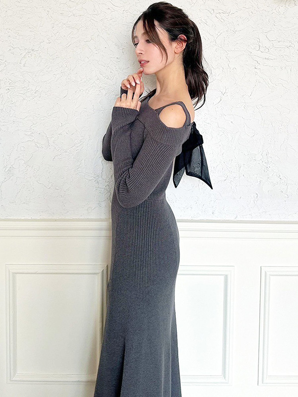 RESEXXY（リゼクシー） ワンピース 秋 冬 シンプル バック リボン