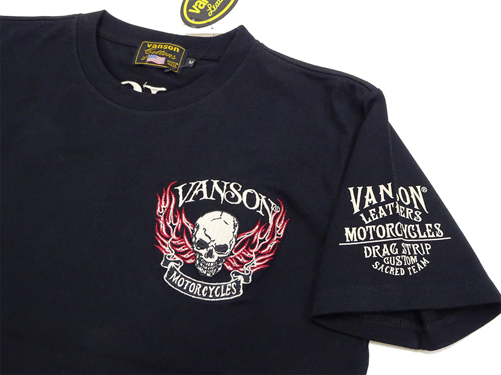 新品タグ付 バンソン スカル ファイアーパターン 半袖Tシャツ XXL VANSON バンソン Tシャツ スカル ファイアーパターン 刺繍 半袖T