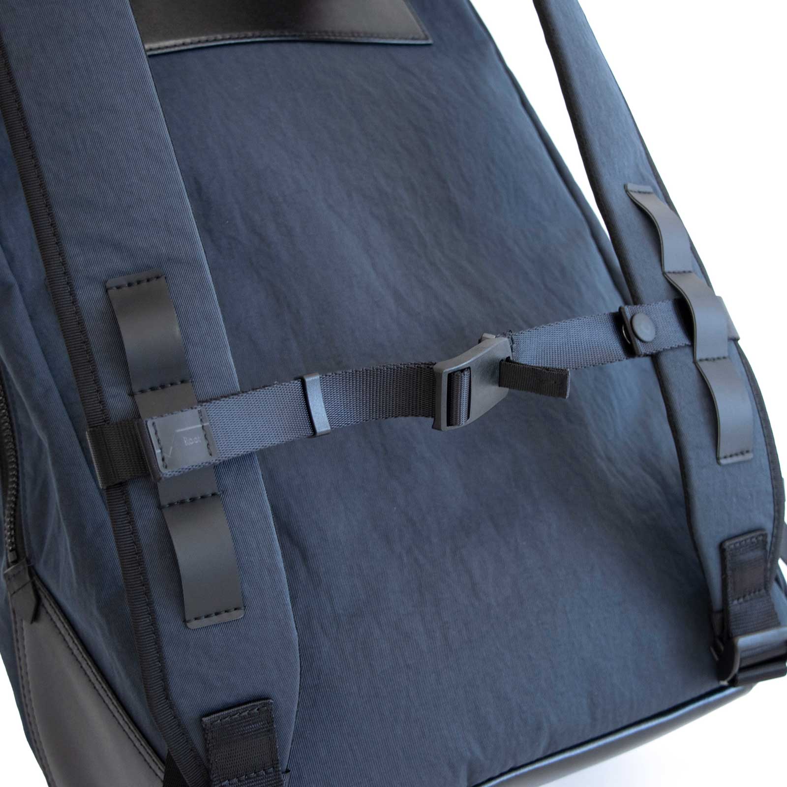 Root チェストストラップ ルート リュック デイリー |  | 02