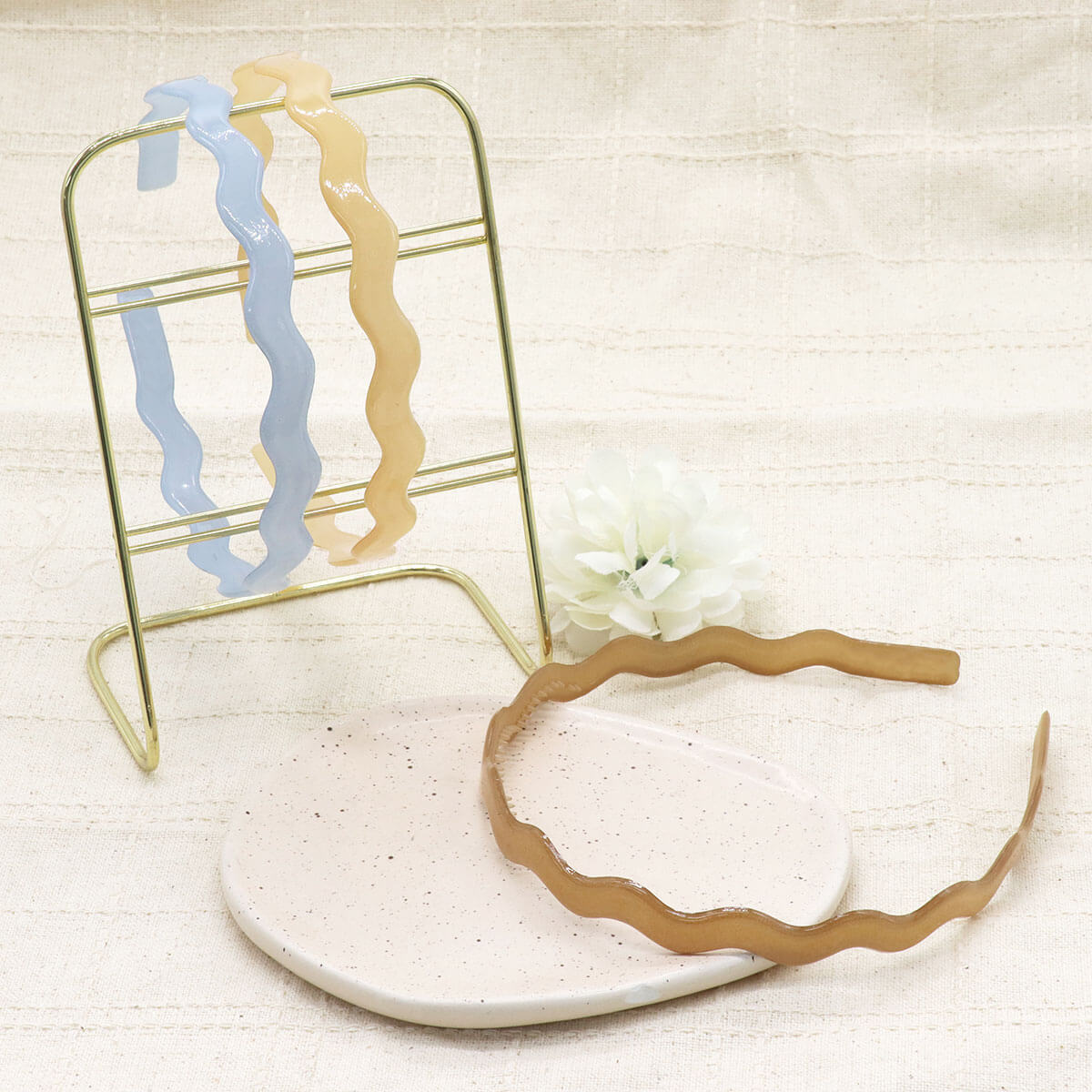 ヘアアクセサリー カチューシャ おしゃれ かわいい お姉さん 大人っぽい シンプル 韓国風 ウェーブ なみなみ キッズ用 子供