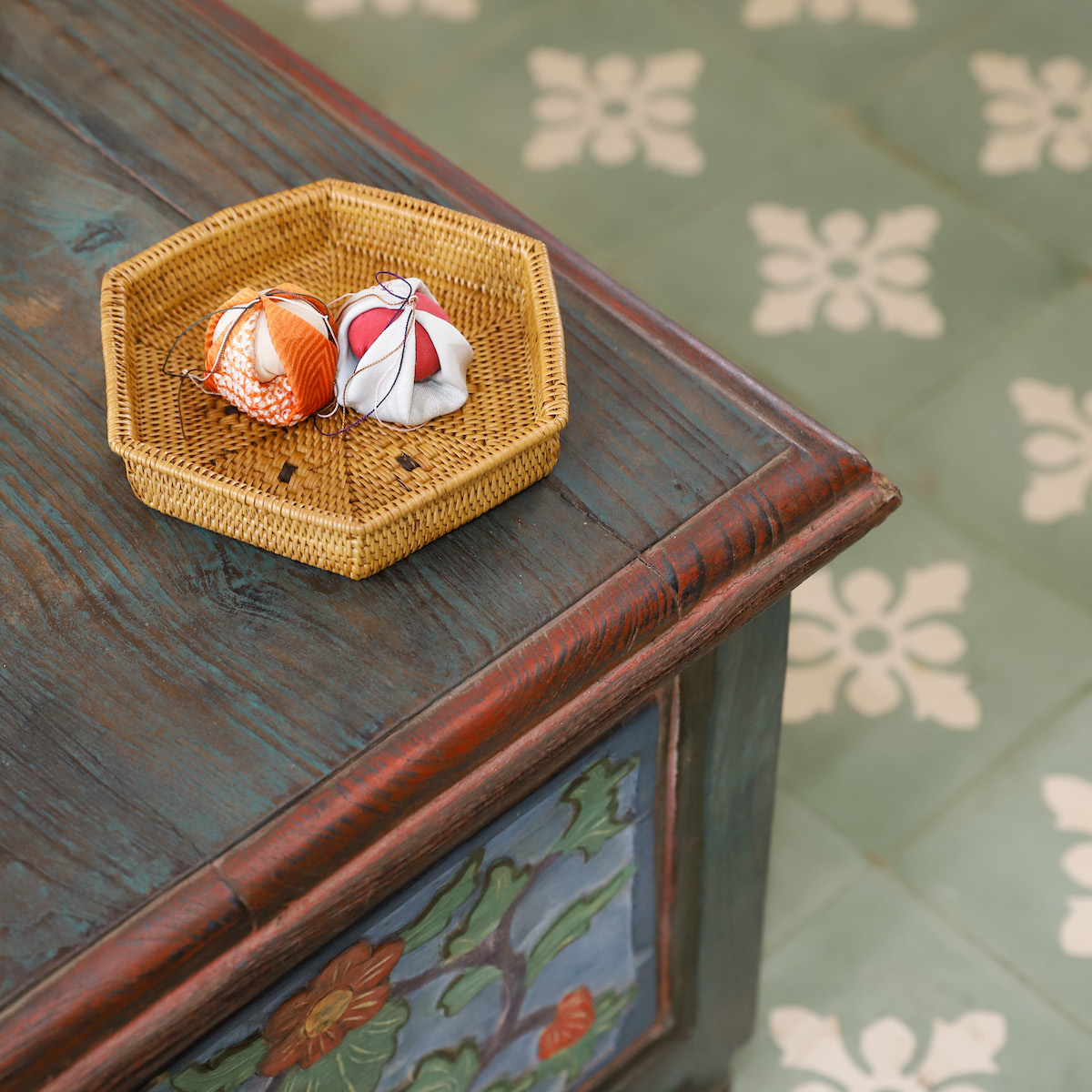 アタ製品 アタ雑貨 アタ 編まれた お盆 トレイ トレー 高級 おしゃれ