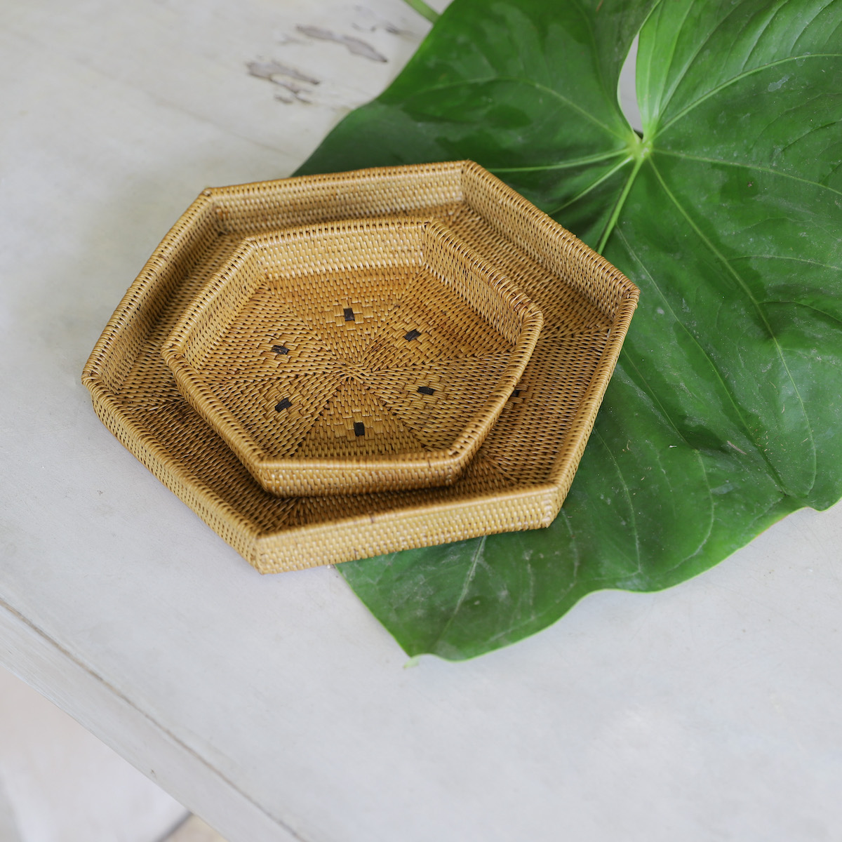 アタ製品 アタ雑貨 アタ 編まれた お盆 トレイ トレー 高級 おしゃれ