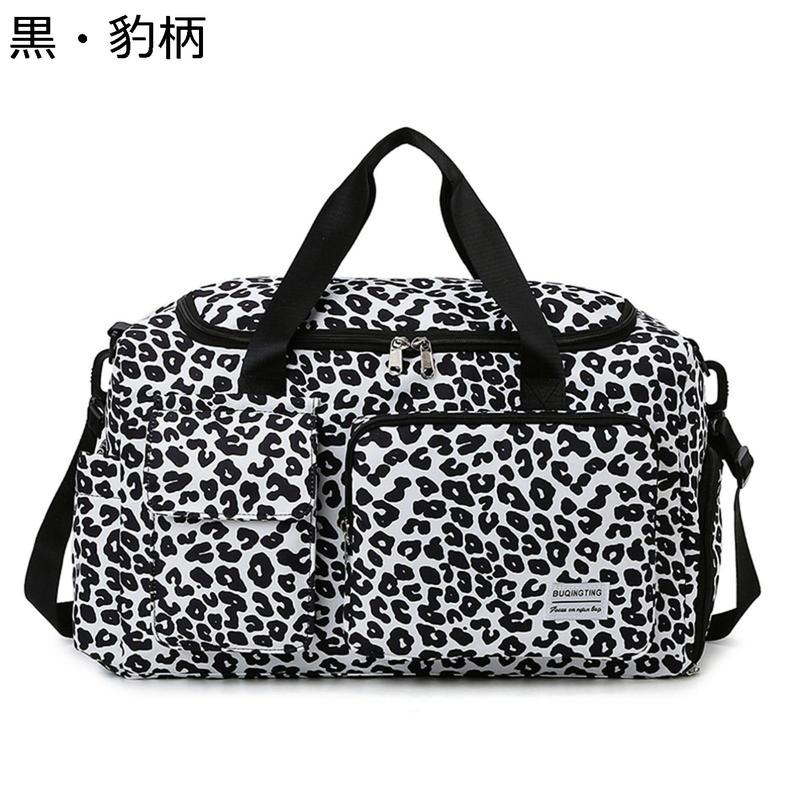 ゼブラ柄 バッグ（旅行用品 スーツケース、キャリーバッグ）｜旅行用品