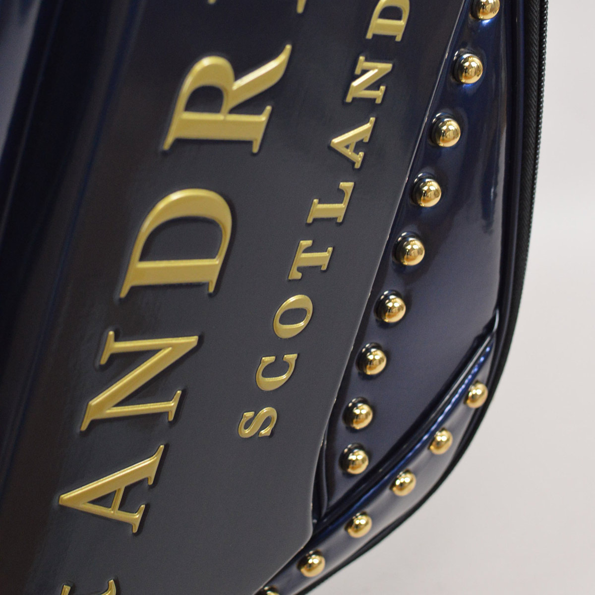 新品　セントアンドリュース　クラブケース　ゴルフバッグ　ゴールド St ANDREWS セントアンドリュース キャディバッグ ゴルフバッグ ゴルフ