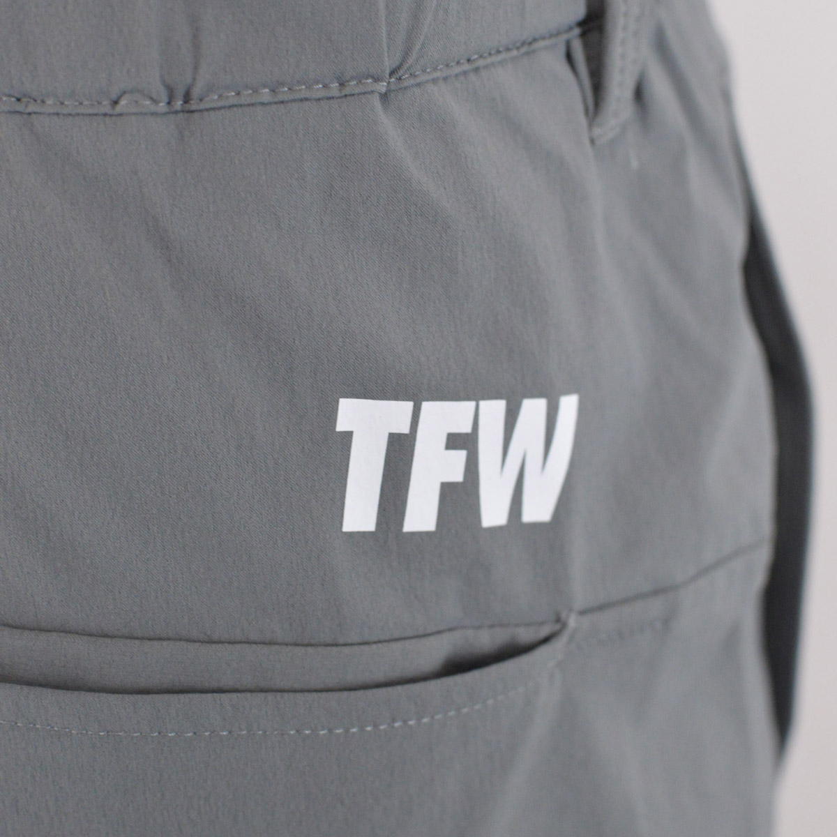 TFW49 ショートパンツ メンズ 春夏用 グレー 黒 グリーン M L LL