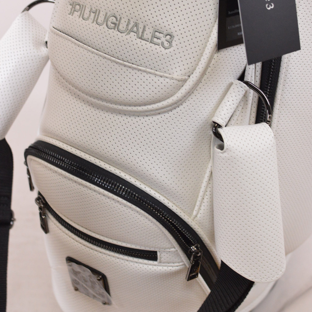 【未使用】1piu1uguale3 キャディーバック黒スエード roundover_grg397