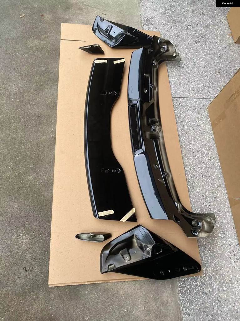 並行輸入品 フォード フォーカス RS スポイラー 2012 - 18 ABS リア トランク リップ スポイラー トップウィングの画像