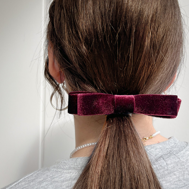 デザイン光沢加工をした麻雀牌とベルベットリボンヘアクリップ 、バレッタ REAL STYLE ベロア リボン バレッタ シンプル 小さめ レディース 金具