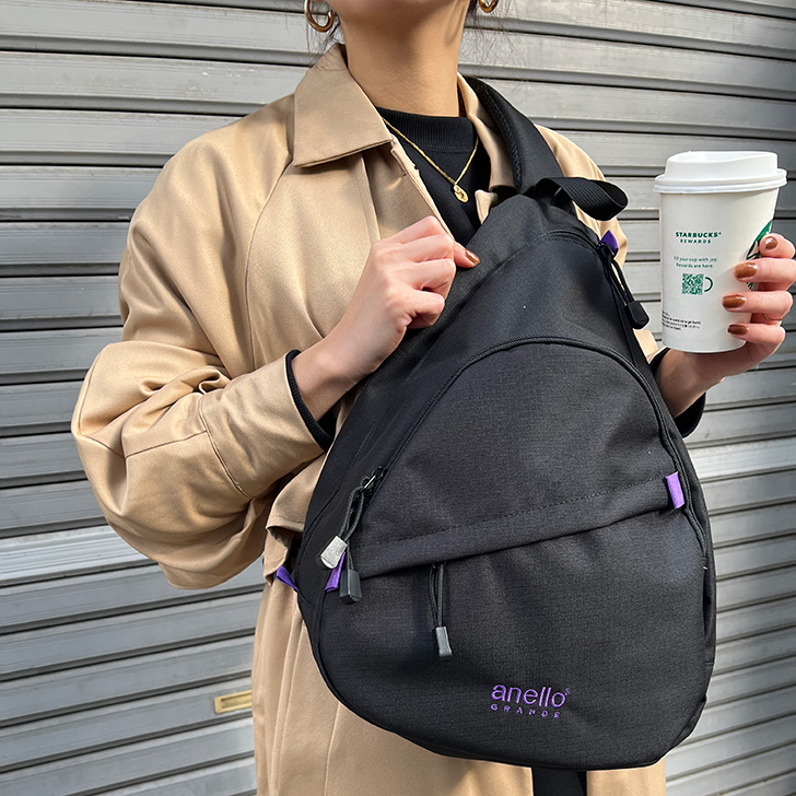 アネログランデ anello GRANDE ボディバッグ ショルダーバッグ A4 大容量 15L 撥水 軽い 斜めがけ レディース メンズ ブランド HC GTM0463 黒 大きめ 爆買の画像