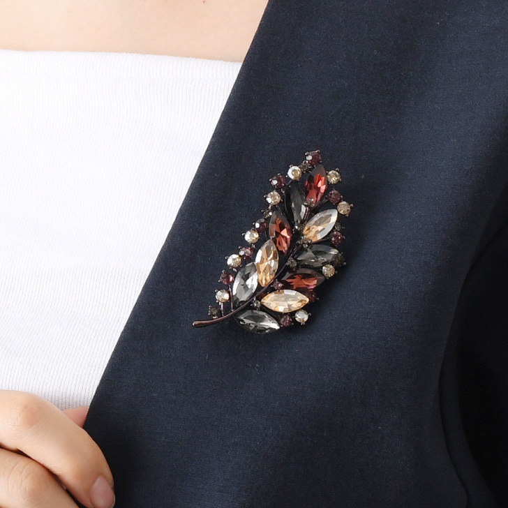 アンティーク　ビジュー ブローチ　色 琥珀　卒業式　入学式　アクセサリー REAL STYLE ブローチ ピン コサージュ レディース 卒業式 おしゃれ