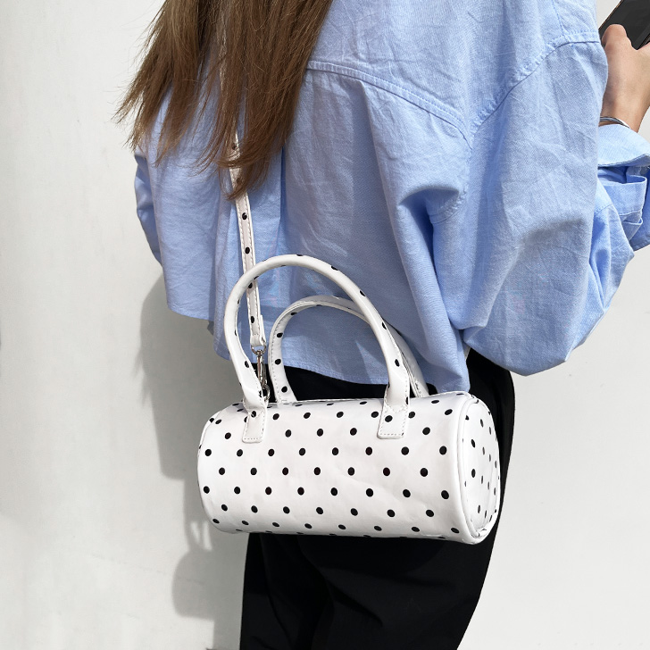 REAL STYLE ショルダーバッグ ハンドバッグ レディース 軽い 革