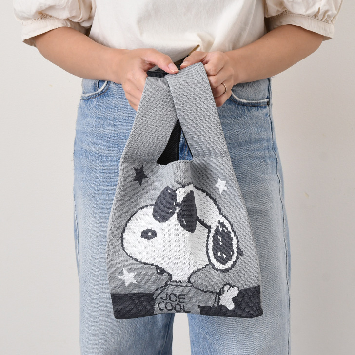 SNOOPY レトロバッグ 大容量 グレー SNOOPY レトロバッグ 大容量 グレー PEANUTS EVERYDAY No.2