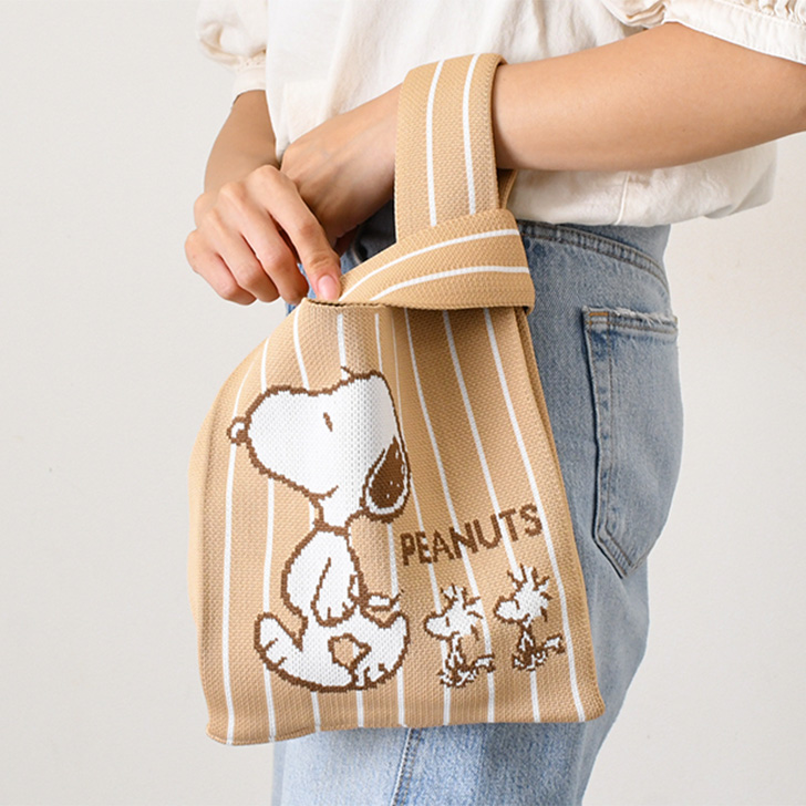 スヌーピー SNOOPY ニットバッグ ミニトート キャラクター グッズ 雑貨 ハンドバッグ レディース 大人 おしゃれ 小さめ 軽い 軽量 手提げ | SNOOPY | 02