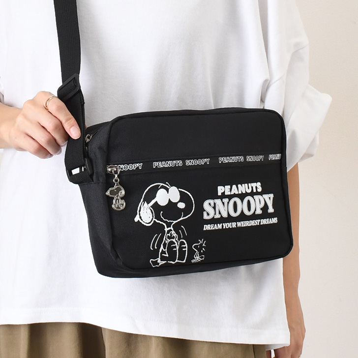 SNOOPY（スヌーピー） ショルダーバッグ レディース メンズ キッズ