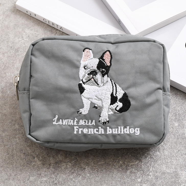 スペシャル特典 PRADA 犬刺繍 ナイロンポーチ フレンチブルドッグ バッグ
