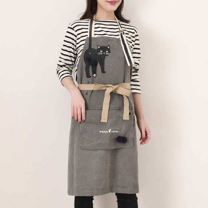 AND PACKABLE（アンドパッカブル） エプロン にゃんたま ニャンタマ 猫
