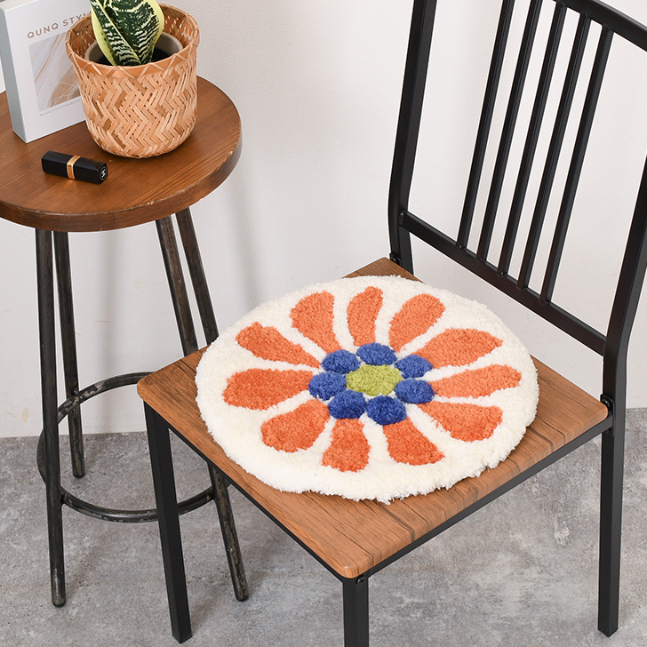 AND PACKABLE（アンドパッカブル） サークル チェアパッド 花 フラワー