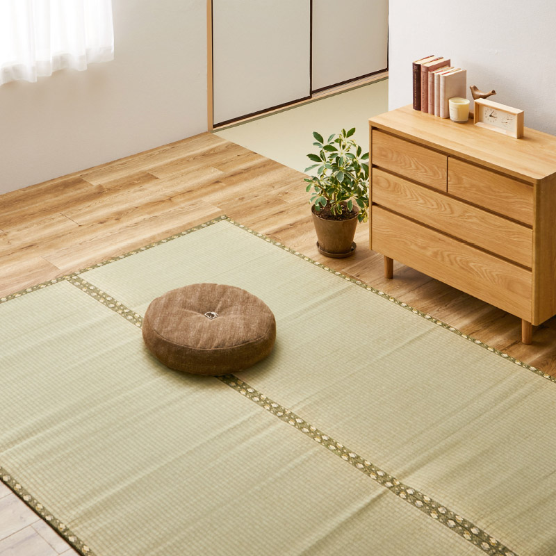 カーペット い草 8畳 8帖 352×352cm 畳の上に敷くもの ござ 国産 いぐさ 江戸間 関東間 田舎間 五八間 58間 上敷き 琥珀