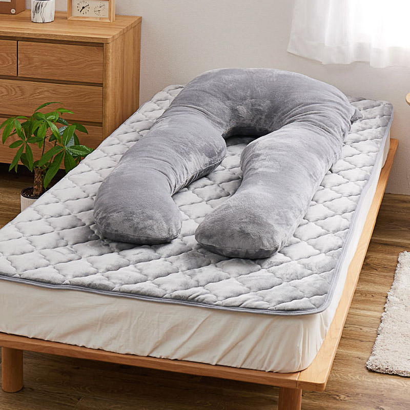 抱き枕 だきまくら 140×70cm 枕 ピロー 洗濯可 フランネル 授乳クッション リビング 無地 U型 あったか かわいい メレンゲタッチの画像