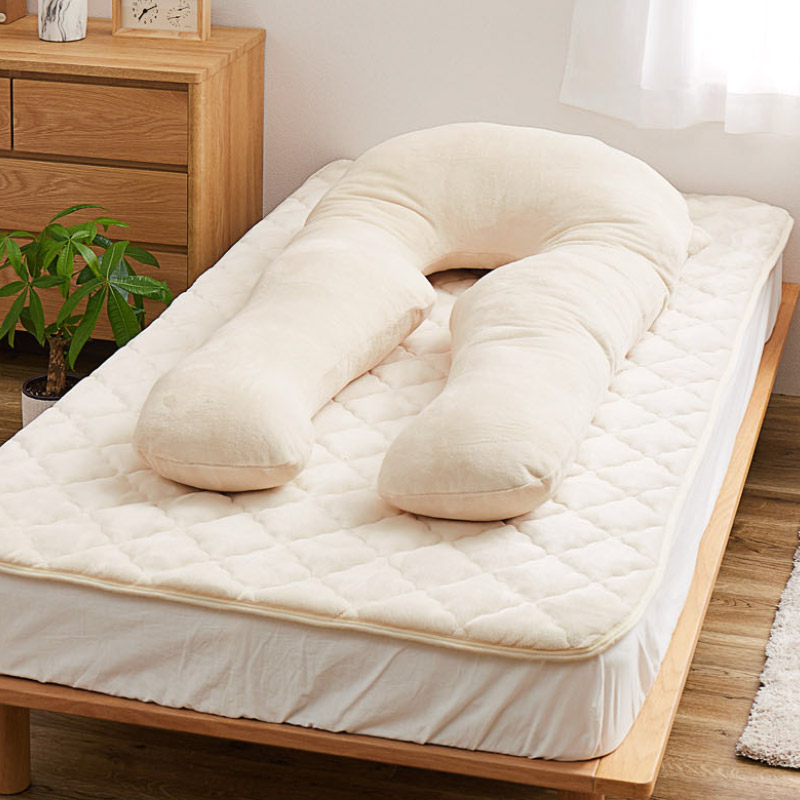 抱き枕 だきまくら 140×70cm 枕 ピロー 洗濯可 フランネル 授乳クッション リビング 無地 U型 あったか かわいい メレンゲタッチの画像