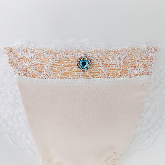 セラフィーヌＴバック