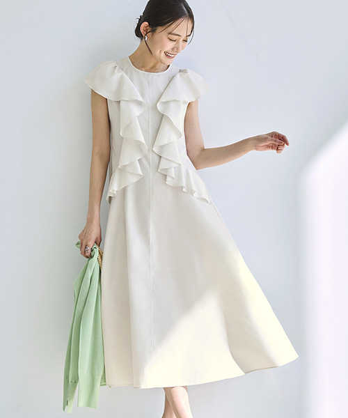 白*店様 美品✨エトロ　ロングワンピース　ペイズリー　ゆったり　さらさら　春夏 白*店様 美品✨エトロ ロングワンピース ペイズリー ゆったり
