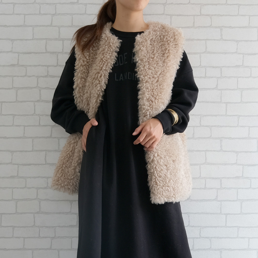 aquagarage（アクアガレージ） プードルフェイクファーロングベスト 春