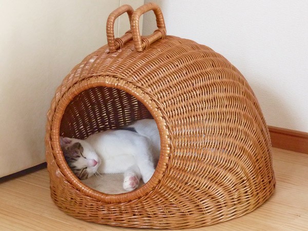 マット付き 籐かごバスケットの猫ちぐら（ハウス）つぐらハウス かごの