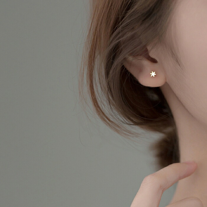 ピアス ファースト Silver925 星 太陽 金属アレルギー対応 シルバー