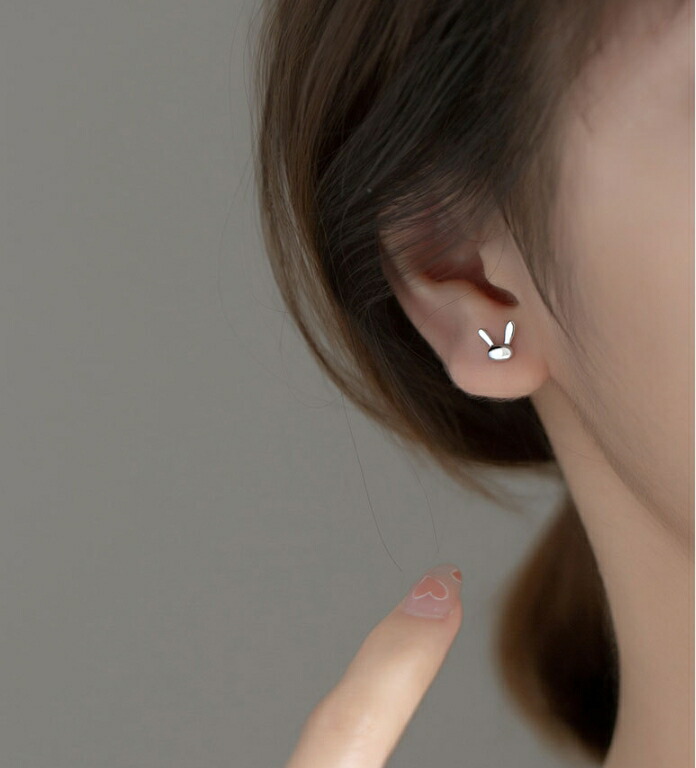 ピアス うさぎ 小さい ラビット シンプル 軟骨 金属アレルギー対応 20G 