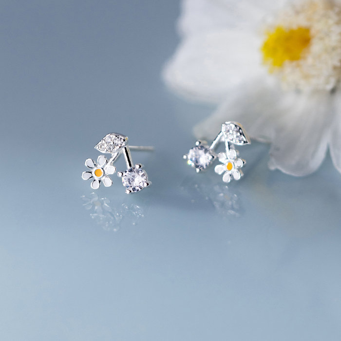 ピアス