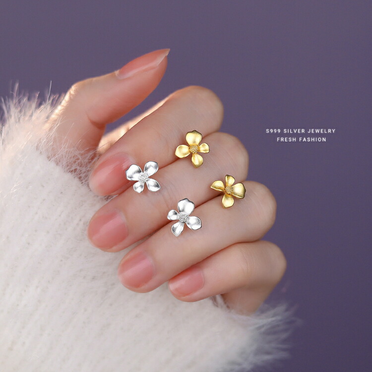 クチナシフラワーピアス シルバー999 ピアス シルバー ゴールド