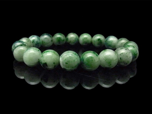 本翡翠（ジェイダイト） 11mm ブレスレット 天然石