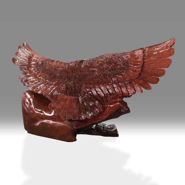 木彫りの鷹 (タカ) 両翼幅120cm 花梨 置物 : 仏像と縁起物の専門店 龍