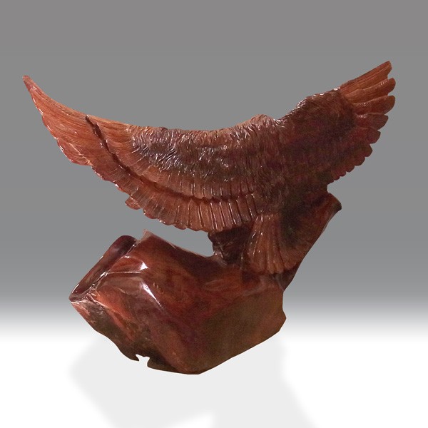 木彫りの鷹 (タカ) 両翼幅120cm 花梨 置物 : 仏像と縁起物の専門店 龍