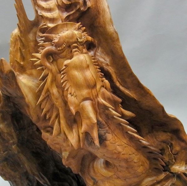 楠 木彫りの昇り龍 高さ126cm 置物 : 仏像と縁起物の専門店 龍祥