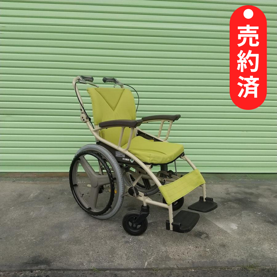 カワムラサイクル AY-18 車椅子 車いす 【s-kmr-652】 : 美サイクル