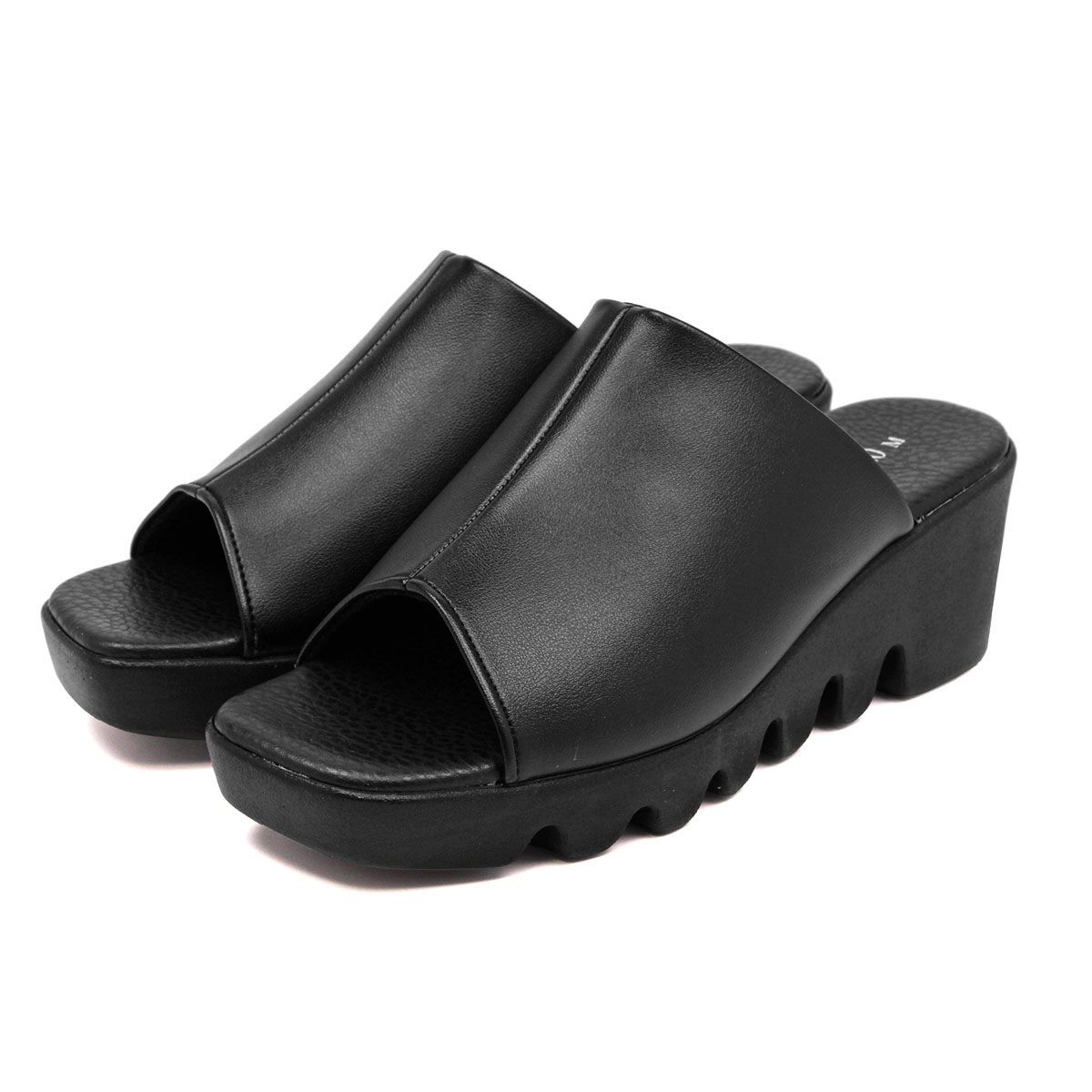 LUCIANO VALENTINO（ルチアーノバレンチノ） オフィス サンダル 美脚